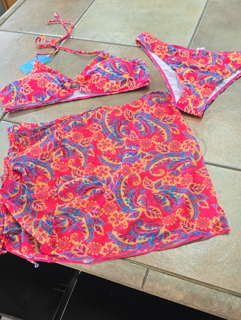Cupshe Bright Pink Floral Bikini Set with Matching Skirt Sz Lg Nwt